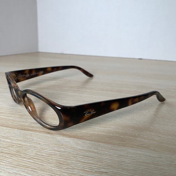 Ray-Ban Tortoiseshell Oval Sunglasses main image 9